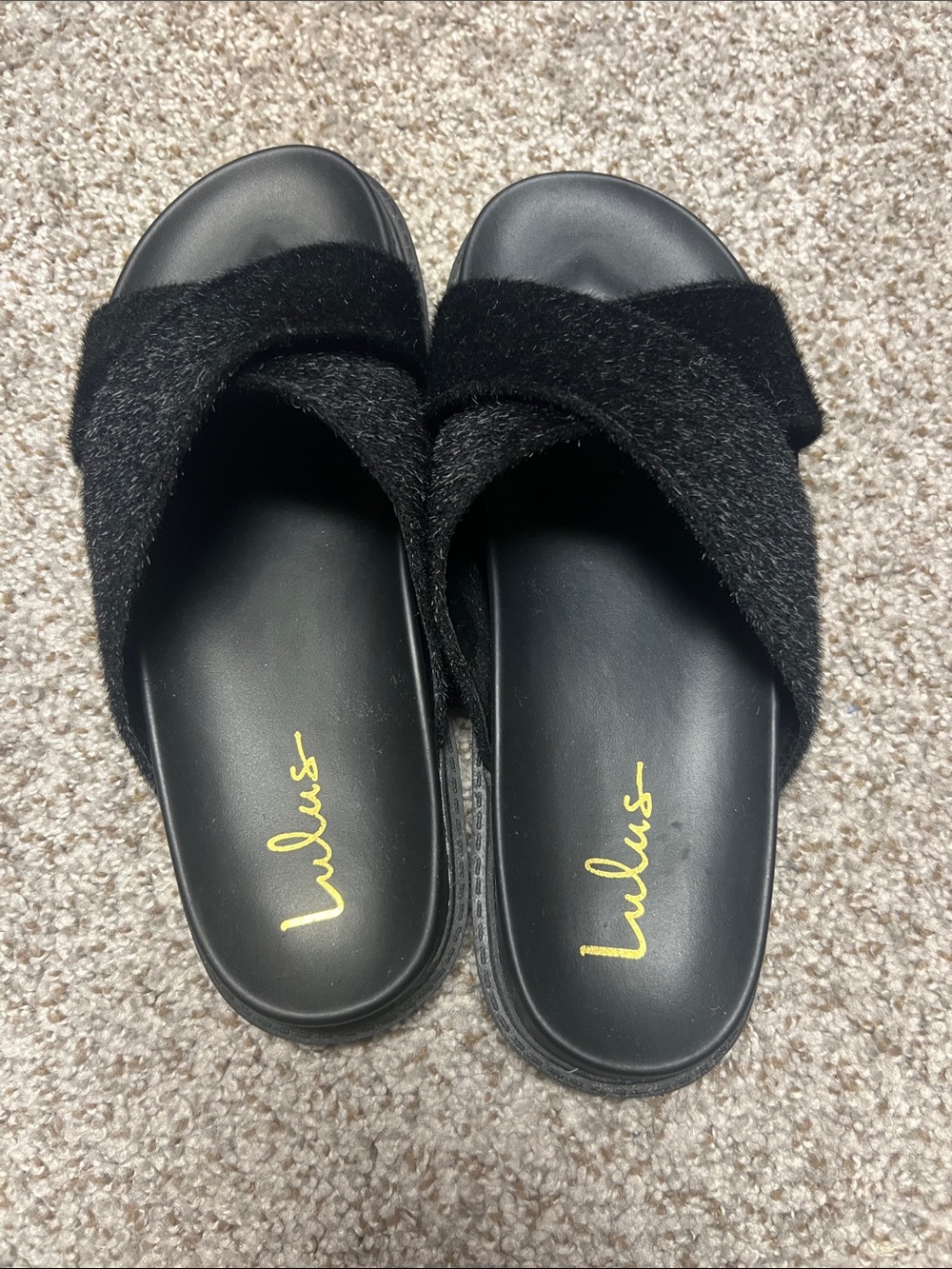 Lulu's Black Fuzzy Slide Sandals